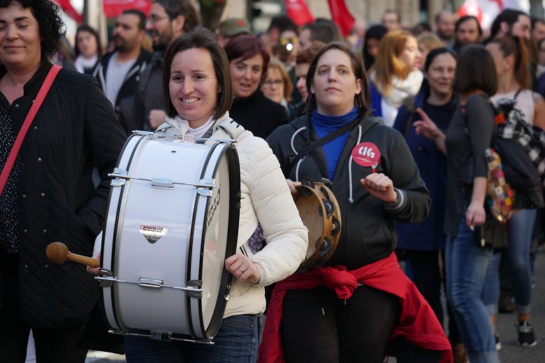 16-04-05 Folga Centros Chamadas Vigo 015.JPG